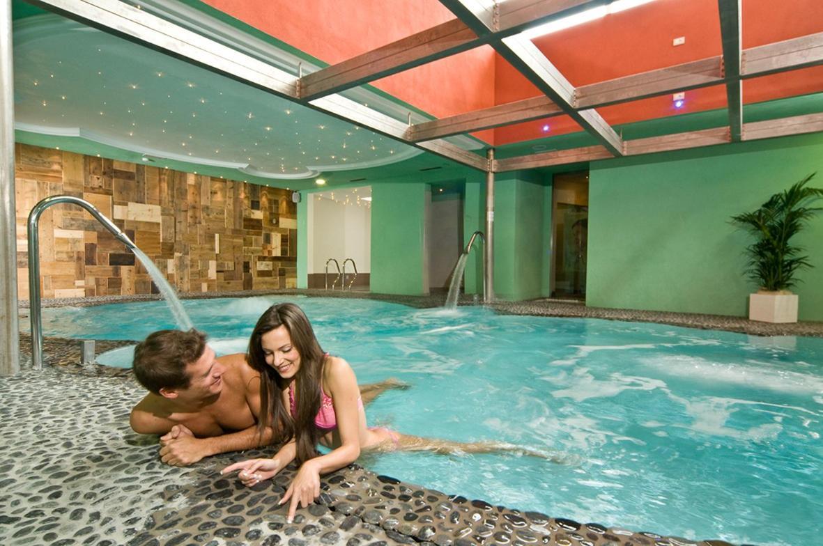 Hotel Panorama Wellness & Resort Malosco Εξωτερικό φωτογραφία